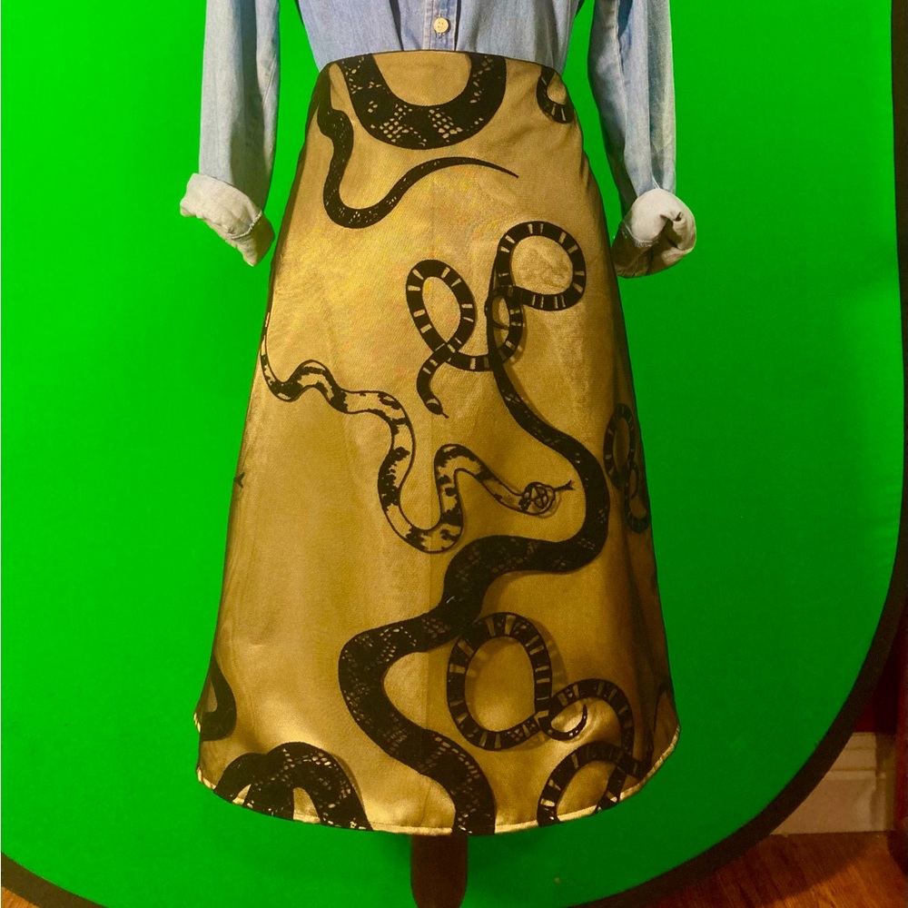 A line skirt